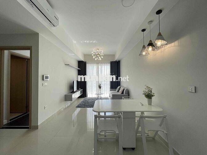 Cho thuê căn 2PN.2WC full nội thất tầng cao view Nam gió mát