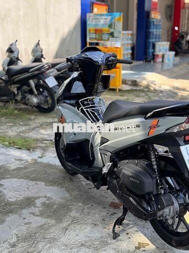 air blade xám xi măng biên 43 thân tài