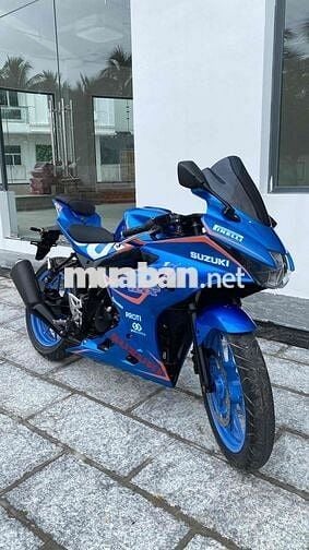 Suzuki GSX