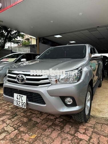 Toyota Hilux 2018 2.4G 4x4 MT - Hàng hiếm
