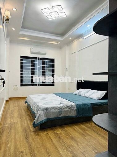 Em đang bán nhà Phố Lụa –Ngõ rộng thênh thang,40m, 5t,giá chỉ 8 tỷ hơn