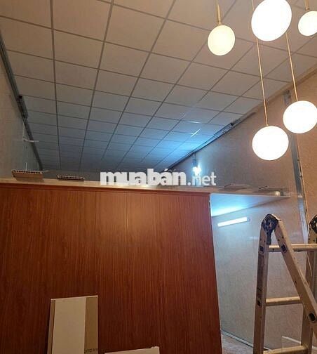 nhà đẹp 2pn 2máy lạnh mới 1wc gần chợ Hiệp Bình 7triệu