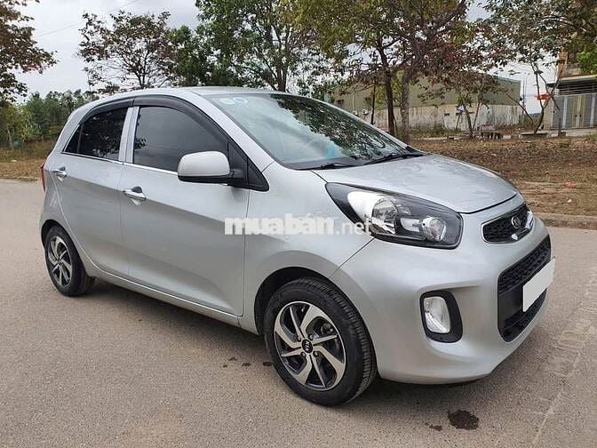 Kia Morning số sàn 2019 màu xám