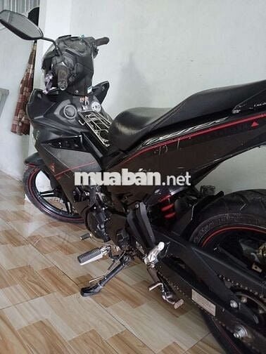 Xe côn tay Yamaha Exciter màu đen đã qua sử dụng