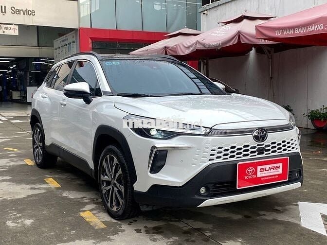 Corolla Cross 2024 1.8V - Đi Lướt 13.000Km