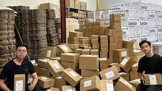 KCN Tân Bình ! Cần Gấp 10 Bạn Đóng Gói , Dán Tem Sản Phẩm ! 