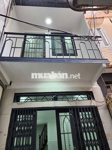 Cho thuê nhà nhỏ hẻm 120 Trần Hưng Đạo