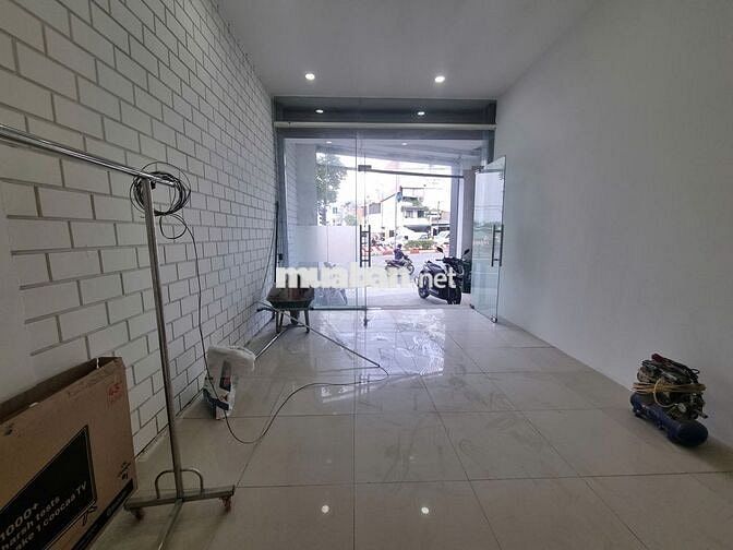 CHO THUÊ MẶT BẰNG KINH DOANH + BIỂN HIỆU SIÊU ĐẸP