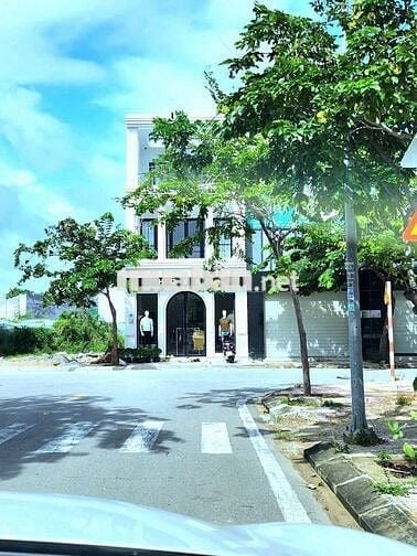 Bán 1 cặp góc Nam Cương Thành,  hướng tây bắc, khu dân cư.  giá 6 tỉ