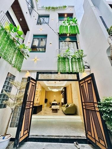 CẦN BÁN CĂN NHÀ GU NHẸ NHÀNG MÀ LẠI TUYỆT ĐẸP.