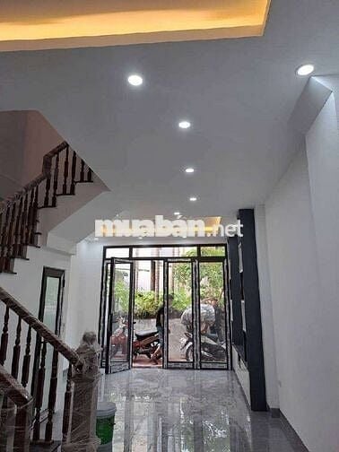 Bán nhà Thạch Bàn- 47m  × 5 tầng  × 7.450 tỷ gần Aeon Long Biên
