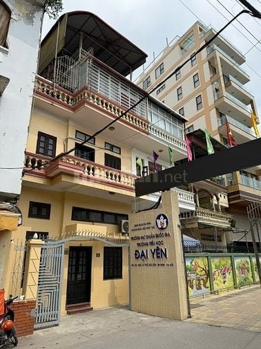Cho thuê nhà ngõ 167 phố Đội Cấn ngõ ô tô vào 