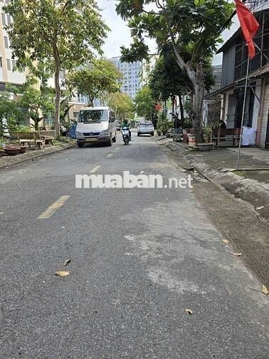 Lô đất đẹp ***! DT 5x25m khi dân trí cao