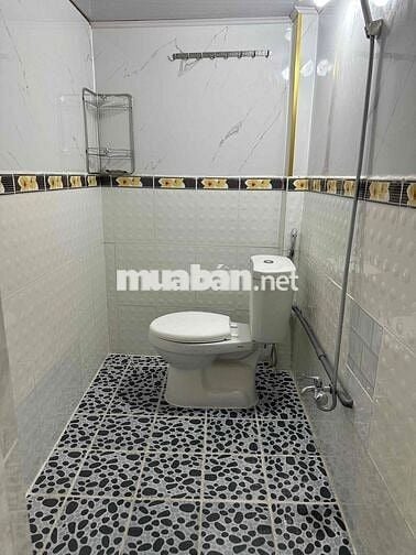 Phòng trọ Quận 4 giá rẻ, mới cải tạo