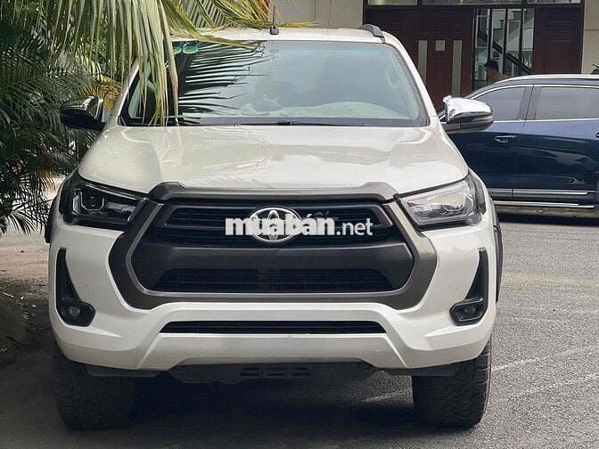 Toyota Hilux 2021 2.4E 4x2 AT - 75000 km