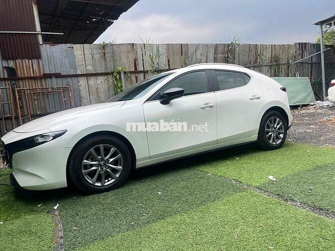 Mazda 3 2021 Sport 1.5 Luxury - 57000 km