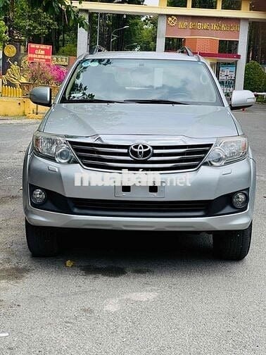Toyota Fortuner 2013 2.7V 4x4 AT - 1 km