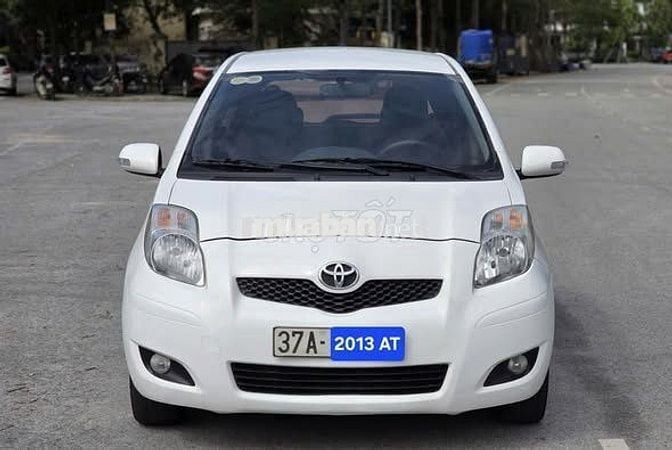 Toyota Yaris 2013
