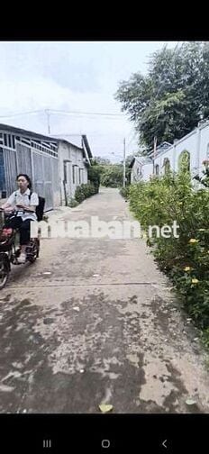 Chủ ngộp bán đất  + nhà .đất tp