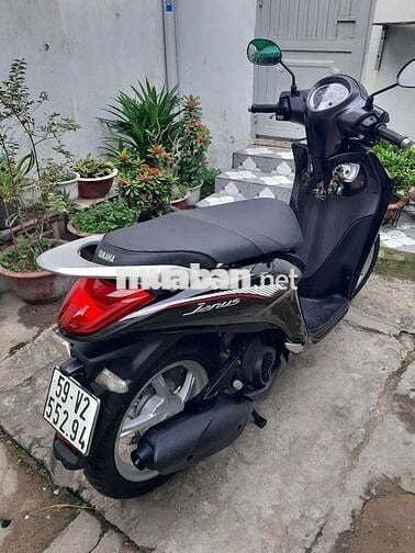 Xe janus( sang tên hợp lệ)