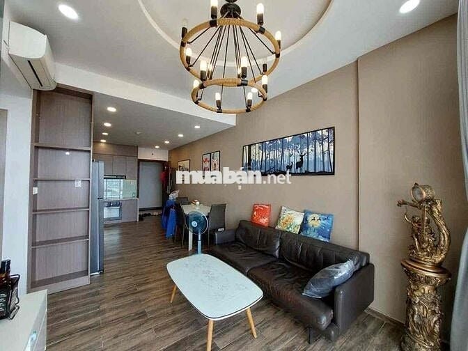 Ở ngay căn 2PN.2WC sẵn slot oto tầng cao nhà mới đẹp- The Botanica
