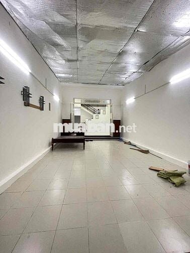Nhà trệt lửng 5x20m KDC Bình Nhựt