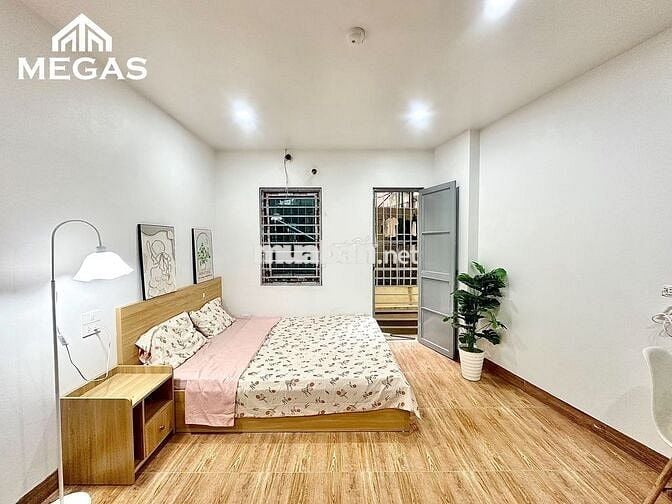 CHO THUÊ CĂN HỘ FULL NỘI THẤT CỬA SỔ NGAY TẠI BẾN XEM MỸ ĐÌNH