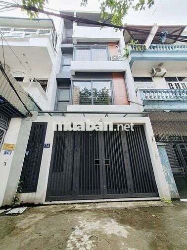 Bán nhà dân xây Ngọc Lâm, ôtô vào nhà,DT 54m2,4 tầng,MT 5m.Giá 11,8 tỷ