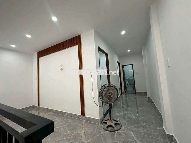 Cho thuê nguyên tầng 2pn 1 pk 1wc