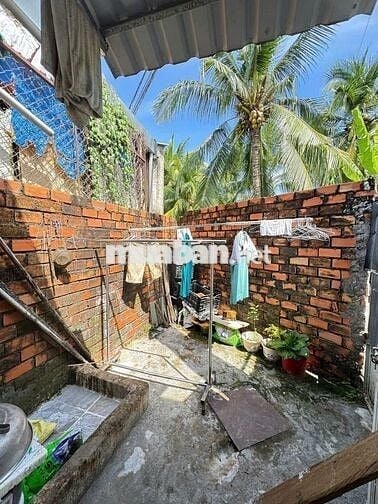 Nhà trệt lộ ô tô phường Bình Thủy