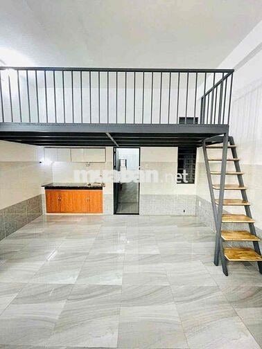 Căn hộ Duplex ngay bến xe miền Đông siêu rộng ở được 3-4 người