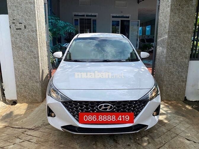 Hyundai Accent 2023 1.4 AT - 50000 km
