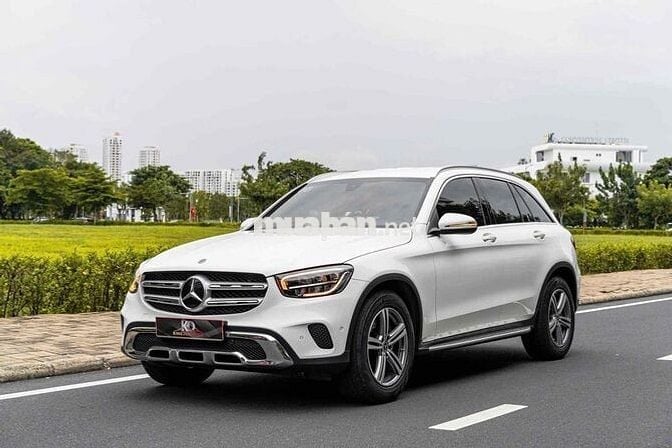 GLC200 (V1) FL 2023 màu trắng cá nhân siêu đẹp