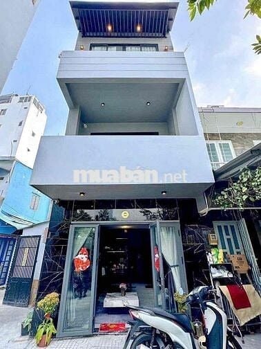 nhà đẹp 3 tầnng . lô nhì tân mỹ q7.