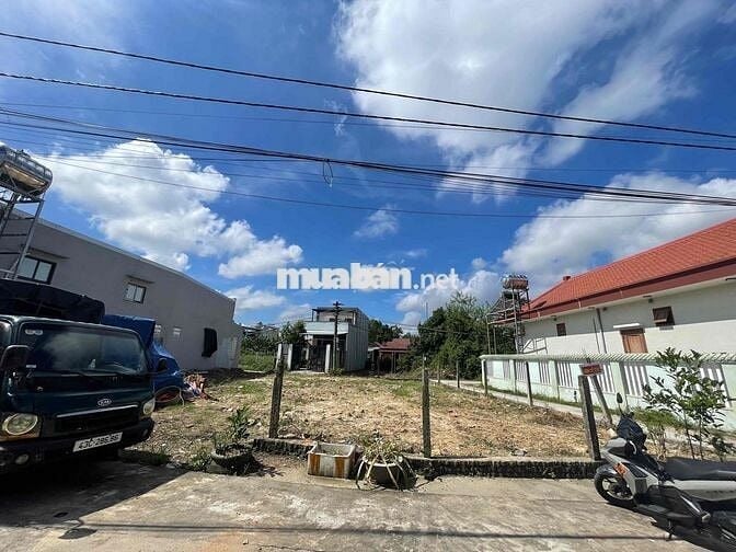BÁN LÔ ĐẤT 2 MẶT TIỀN ĐƯỜNG 6M THÔNG - GẦN BẾN XE ĐỨC LONG
