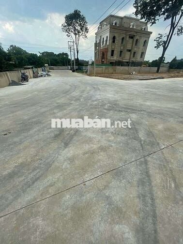 Cho thuê 6500m + 6800m nhà xưởng mới hoàn thiện tân uyên bình dương