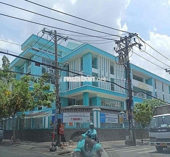 Nhà cho thuê BC3-Đồng Đen kế bên trường tiểu học Trần Quốc Toản