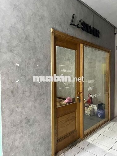 CHO THUÊ MẶT BẰNG 30M² TRONG CHUNG CƯ CŨ – VỊ TRÍ TRUNG TÂM SẦM UẤT
