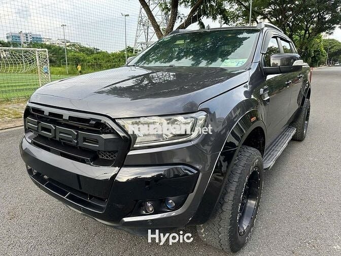 Ford Ranger Wildtrak 2017 nhập khẩu 5 chỗ