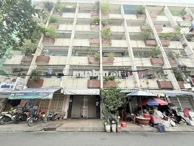BÁN CĂN HỘ TẦNG 2 CC HUỲNH VĂN CHÍNH 2PN CÓ SHR CHỈ 2,3 TỶ TL