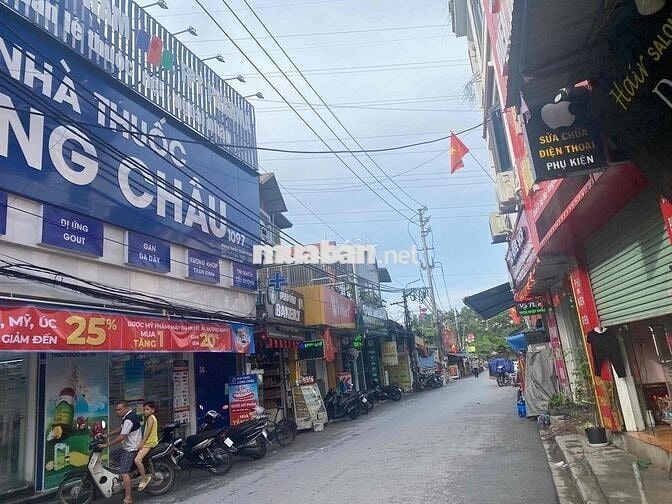 CẦN BÁN DÃY TRỌ SẴN DÒNG TIỀN,ĐƯỜNG THÔNG Ô TÔ TRÁNH