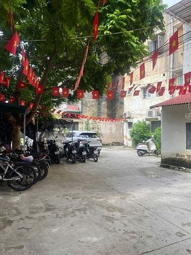 Bán 2 căn hộ khu Tôn Thất Tùng gần ĐH Y, Đặng Văn Ngữ- Phạm Ngọc Thạch