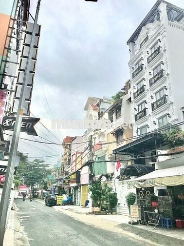 Bán CHDV 30 phòng full nội thất HDT 170tr/th, Hầm 6 tầng, giá 40 tỷ