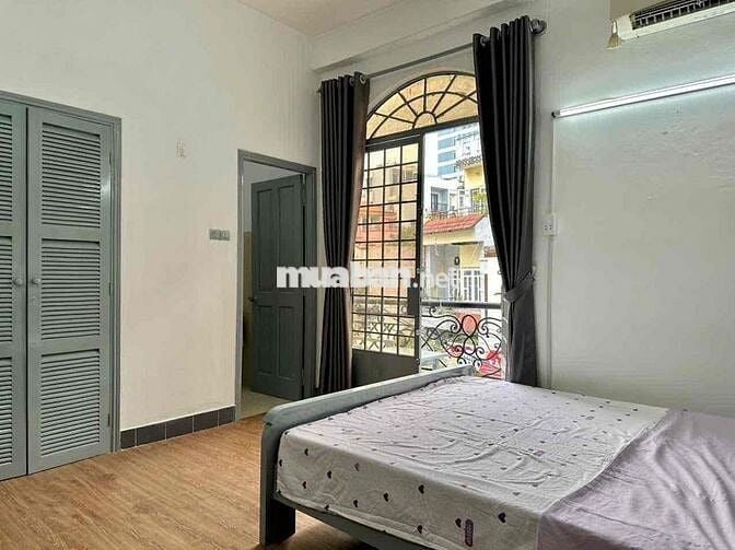 STUDIO FULL NỘI THẤT BAN CÔNG GẦN NGÃ TƯ HÀNG XANH BÌNH THẠNH