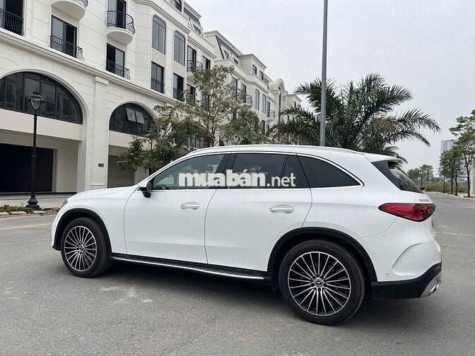 Mercedes GLC 300 4Matic - sx 11/23 - 30000 km