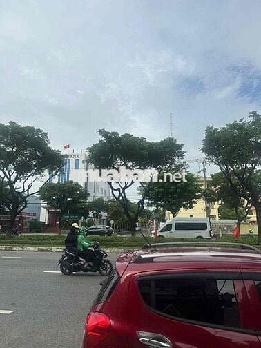 BÁN NHÀ MẶT TIỀN LÊ VĂN HIẾN – GẦN BIỂN NON NƯỚC – GIÁ *** KHU VỰ