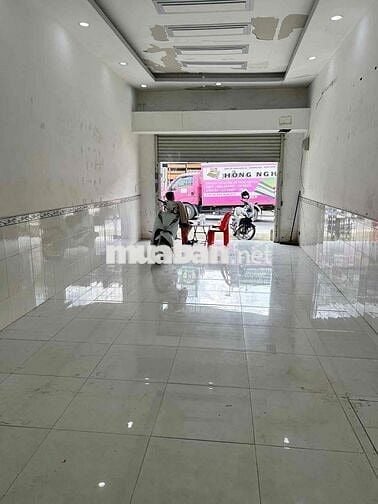 Nhà mt gần chợ chữ S, xtđ Hóc Môn. khu kd sầm uất