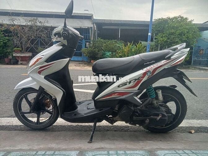 Luvias máy yêm mạnh