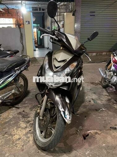 cần bán xe mio giá 2tr800 xe đi ngon lành gtdd