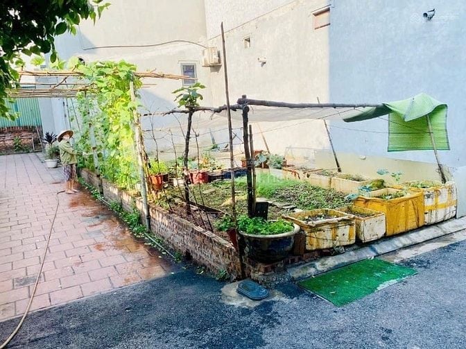 Chính chủ bán 35m2 đất Cửu Việt, Trâu Quỳ đường Ô tô thông.